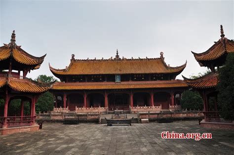 Il Tempio di Chengtian: Un gioiello architettura tradizionale e un rifugio spirituale!